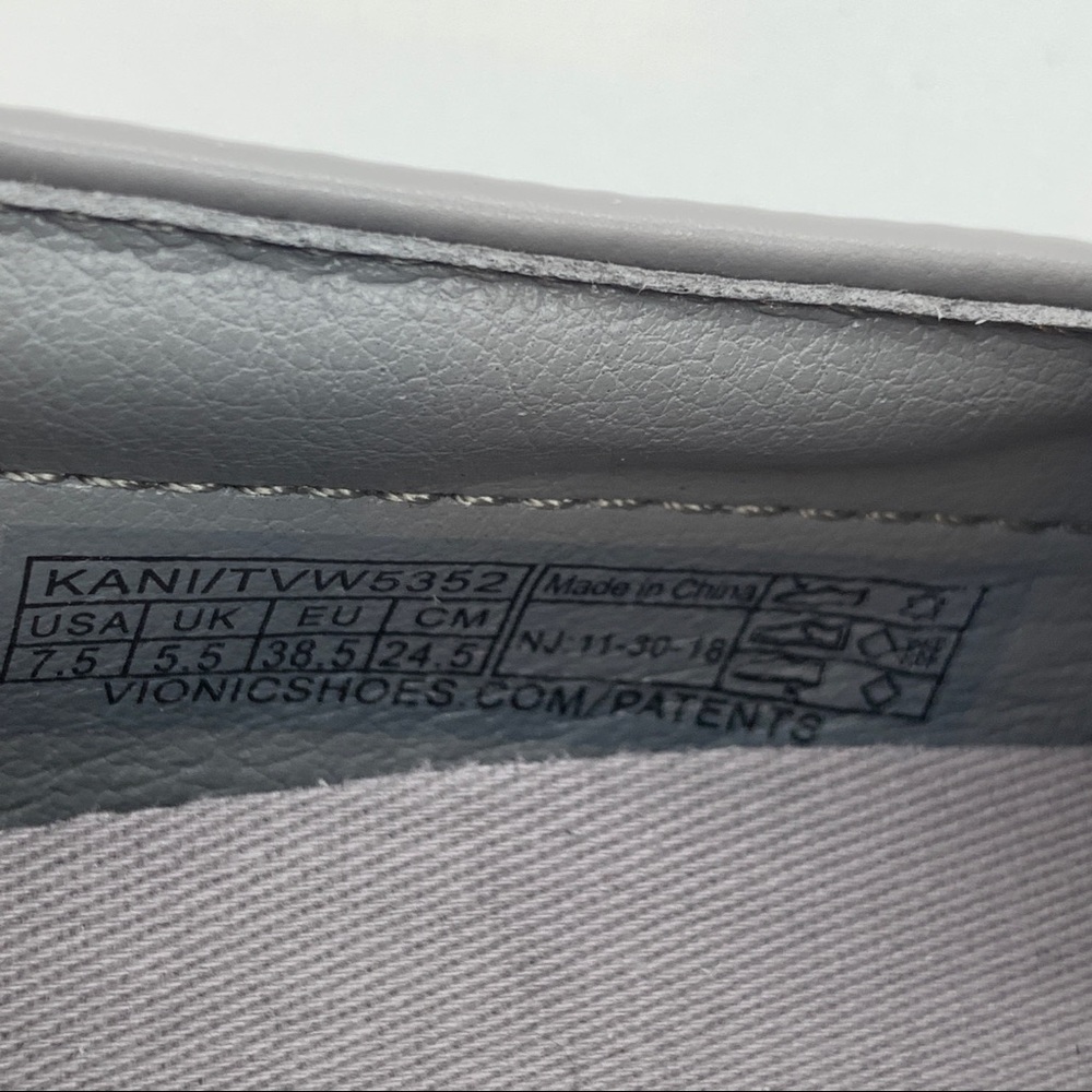 MAXSOLD Vionic Kani Grey Slip-On Walking Shoes, 7.5M US - Picture 13 of 14